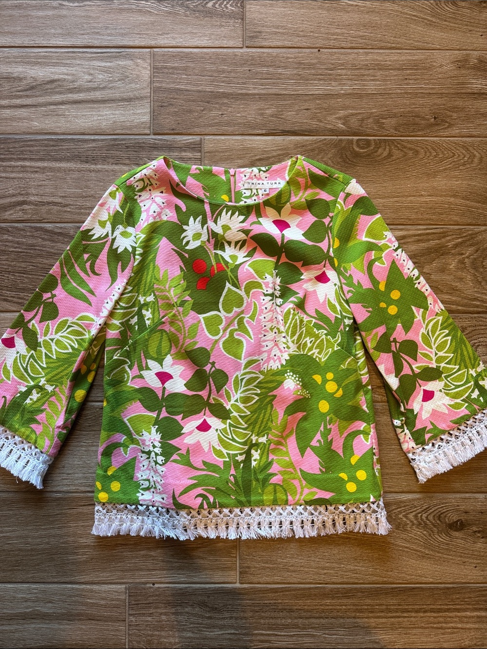 Trina Turk Set! - Picture 2 of 12